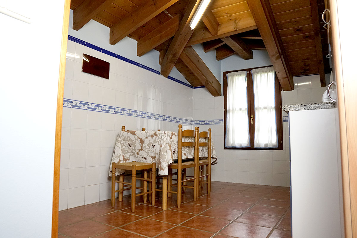 apartamento-cocina-cangas-onis cocina apartamento rural