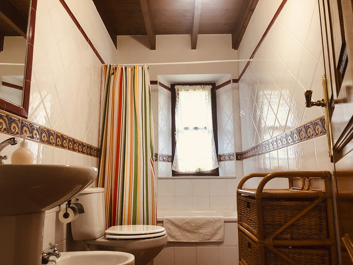 bano-apartamento-tiatordos-2-1200-900