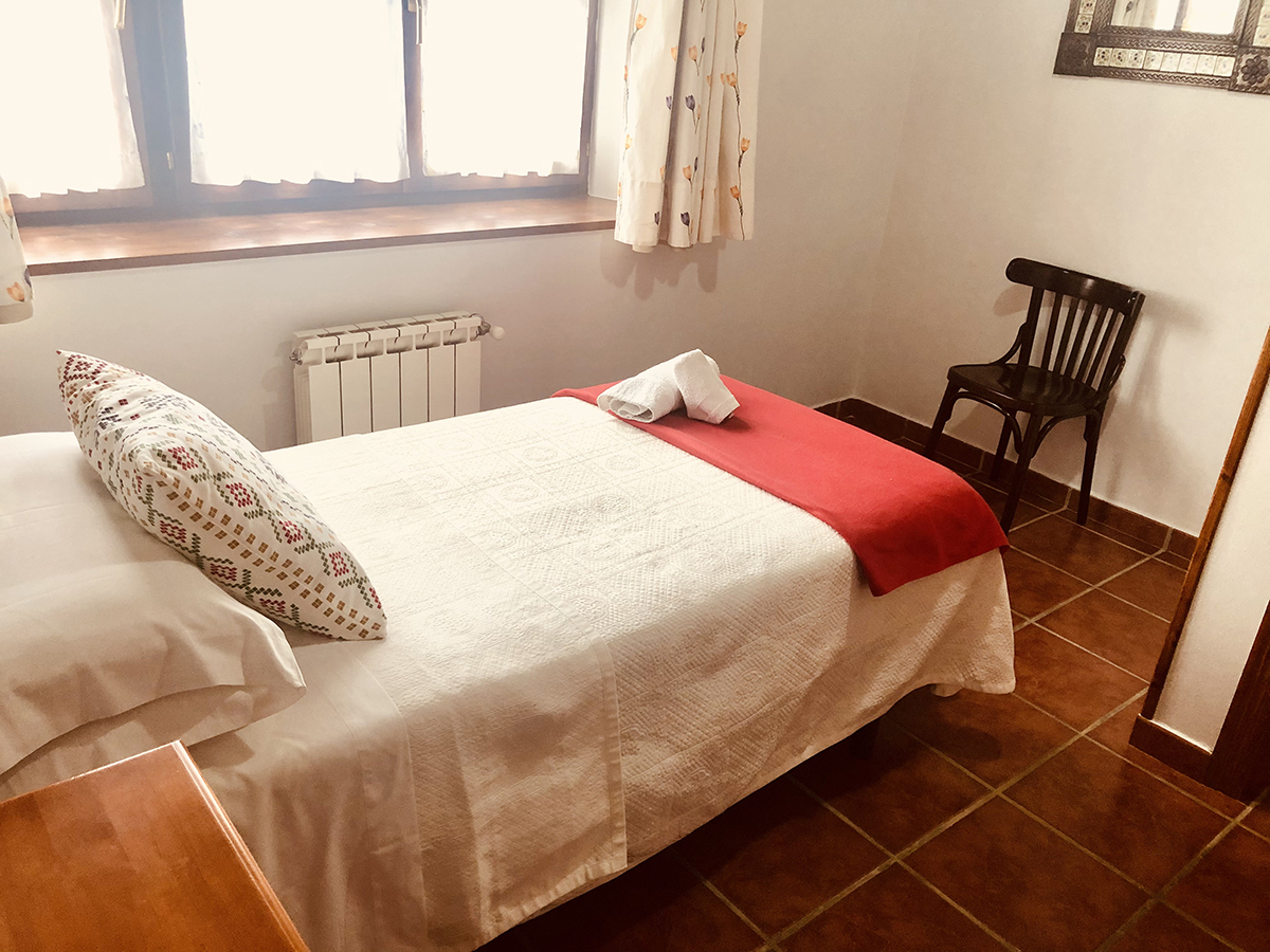 habitación individual vistas Río Sella habitación individual alojamiento con terraza